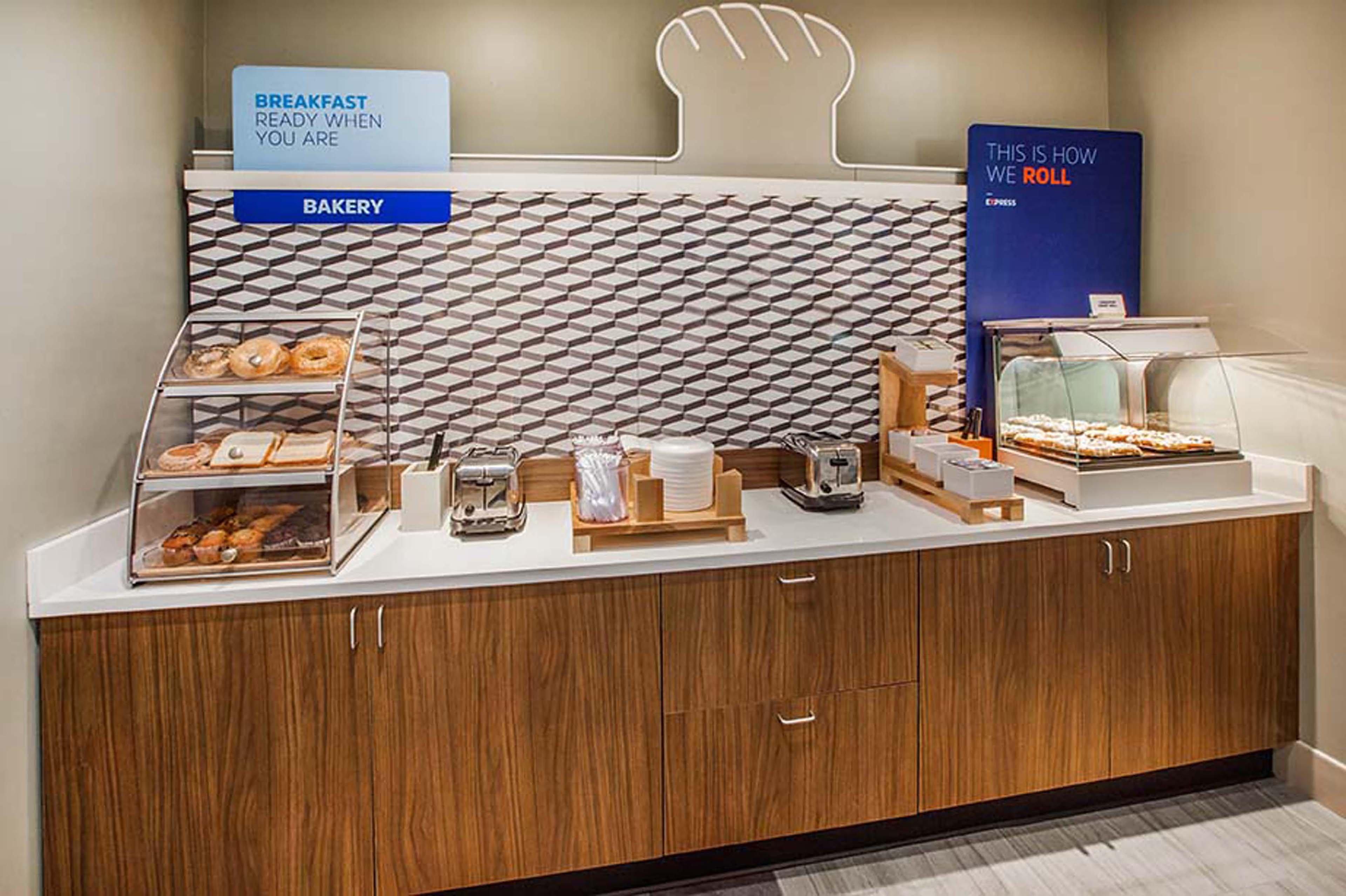 Holiday Inn Express & Suites - Southaven Central - Memphis By Ihg Eksteriør bilde